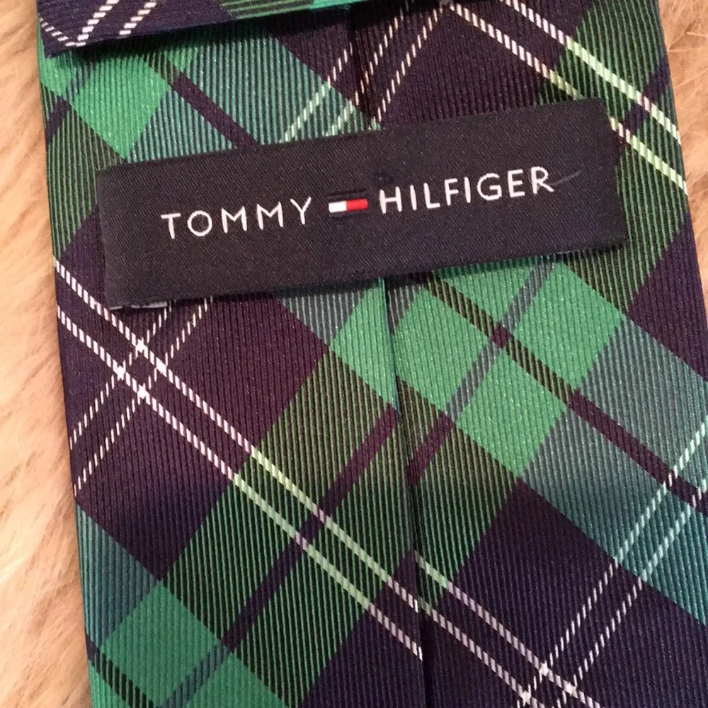 Tommy Hilfiger Silk Tie - Picture 4 of 4